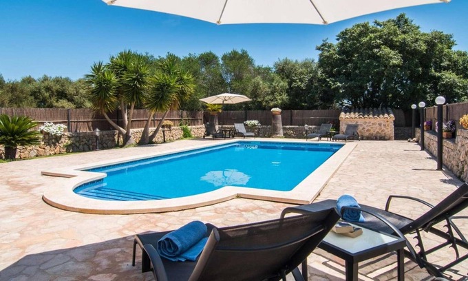 Petra Villa | Enchanting tower finca with modern equipment
