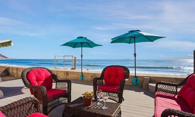 Faria Beach House | Endless Summer! Large Family Friendly Beach House!