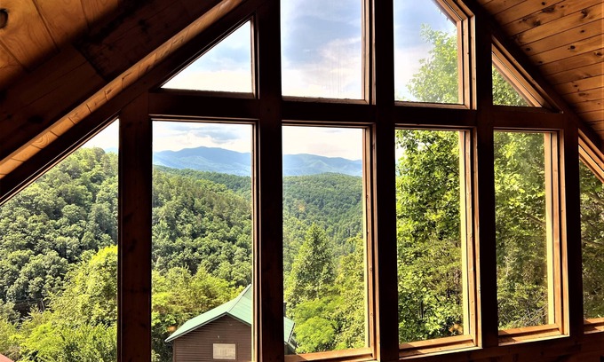 Townsend House | Endless Views - The Name Says It All! Ultimate Views Of The Smoky Mtns