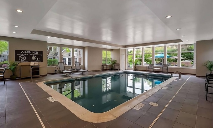 Mount Tabor Hotel | Enjoy and Unwind! Two Cozy 2BR Suites w/Kitchens, Near Whippany Railway Museum!