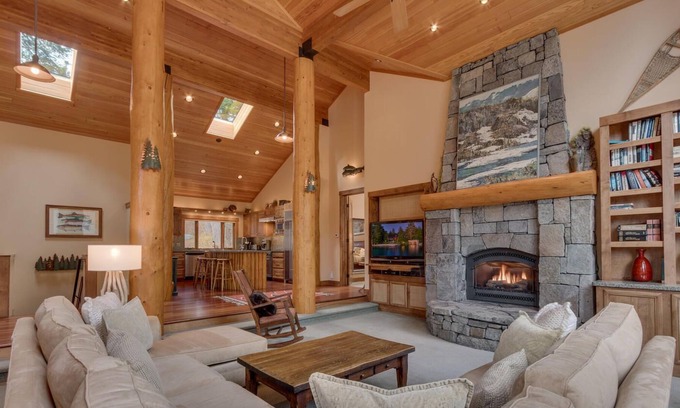 Olympic Valley Condo | Enjoy Hot Tub, HOA Swimming, Tennis and Hiking/Biking