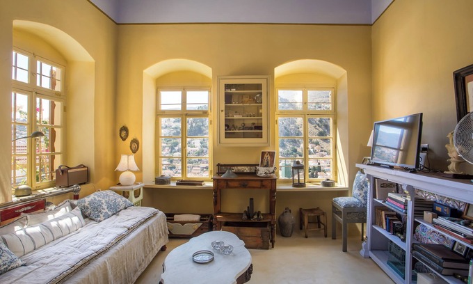 Symi House | Enjoy the beauty of simplicity and tradition