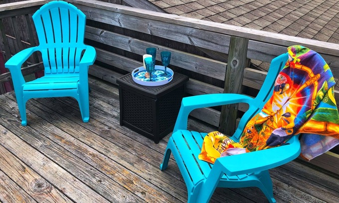 Colington Cottage | Enjoy the Cool Breeze! Fireplace, 2 Decks! Soundside, Dogs OK, Bay Dr, Hammock