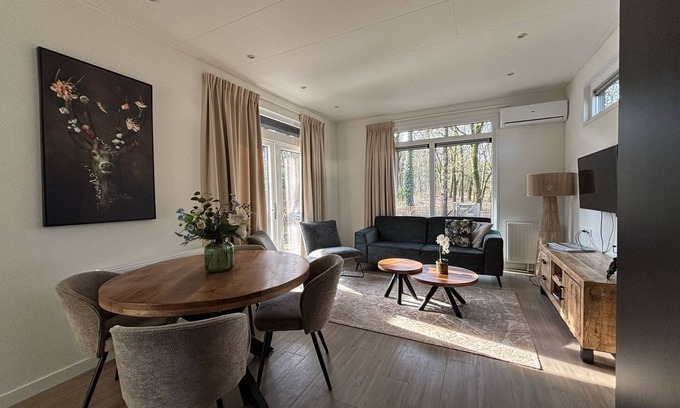 Wekerom House | Enjoy wonderful at the edge of the forest