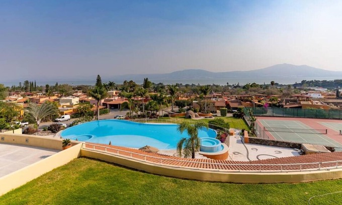 Ajijic Apartment | Enjoy Your Stay at a Luxury 3 Bedroom Condo With Stunning Lake Views
