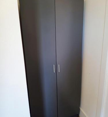 Ipswich House | Ensuite Bedrooms, central Ipswich, close to park