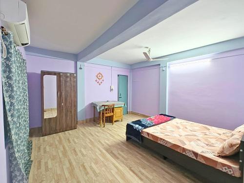 Jorhat Apartment | Entire 1BHK & 2BHK private apartments with personal kitchen, FLAT NO 301AC, 767ooo54oo, TAJ RESIDENCY Holiday Homestay