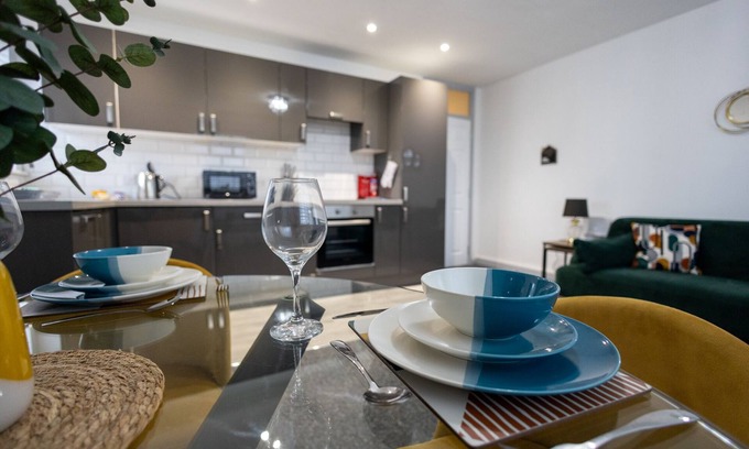 Sudbury Apartment | Entire Apartment in Sudbury - Suffolk Square