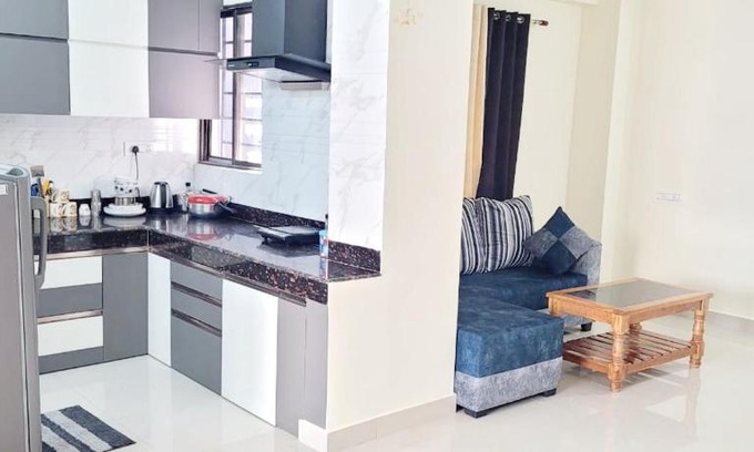 Siliguri Apartment | Entire Apartment -Pradhan Nagar Middle of the city