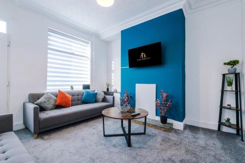 Dukinfield House | Entire house in Dukinfield