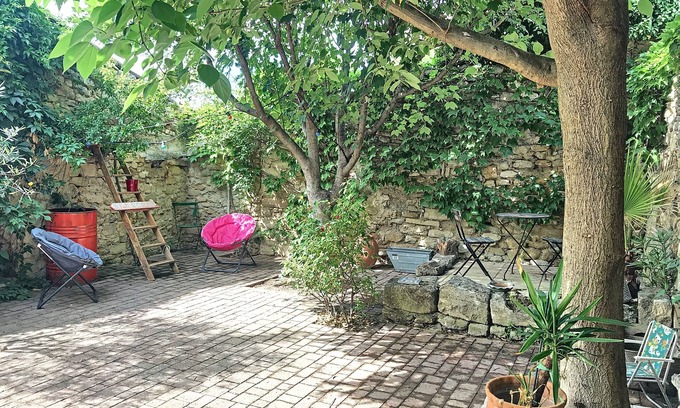 Grignan House | Entire house in the heart of GRIGNAN with garden