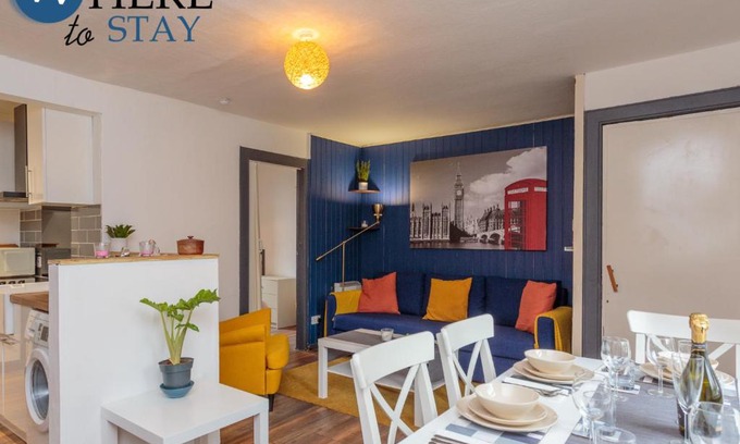 Selkirk House | ENTIRE Lovely Scottish Cottage