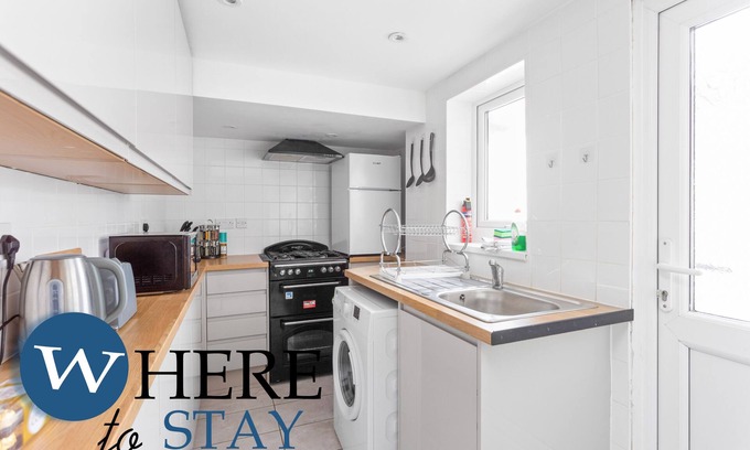Barrow-in-Furness Apartment | Entire Modern House City Center