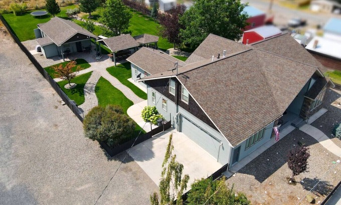 Baker City Apartment | Entire Wunder Mine Estate