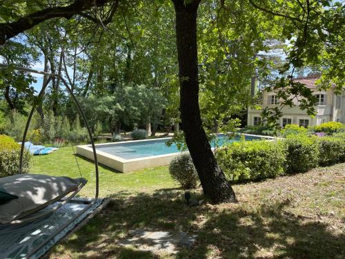 Noves Bed & Breakfast | Ermitage Notre Dame de Vacquieres