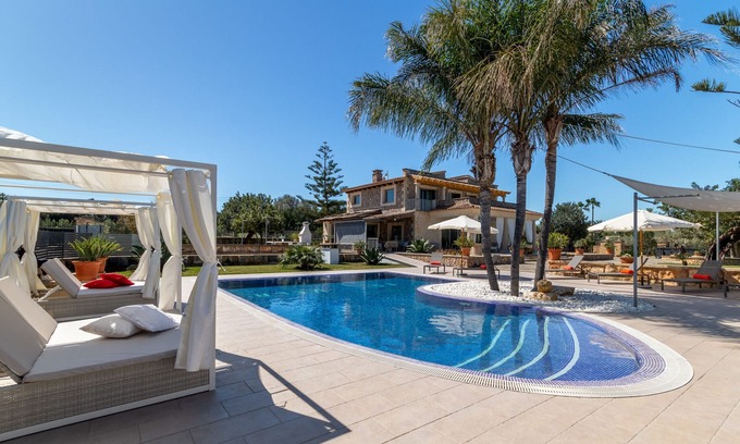 Muro Villa | Es Garrover Es Velar with XXL pool, playground, volleyball, billiards, gym.