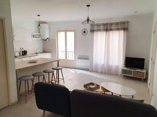 Pezenas Apartment | Escapade au cœur historique de Pézenas