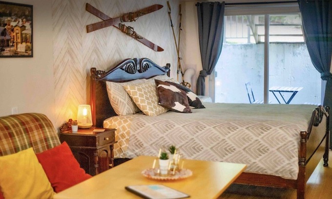 Piedmont Apartment | ESCAPADE ST-SAUVEUR - Cozy studio close to everything!