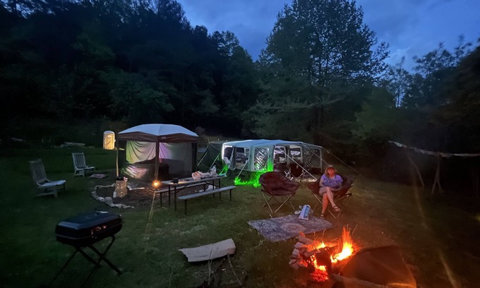 Bryson City RV Rental | Escape ! 2 bedroom tent in mountain valley with HotTub.