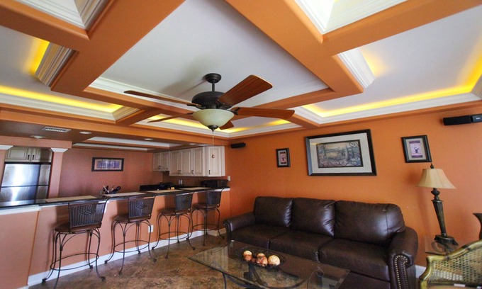 Deerfield Beach Condo | ESCAPE the cold.Gorgeous OCEANFRONT Getaway