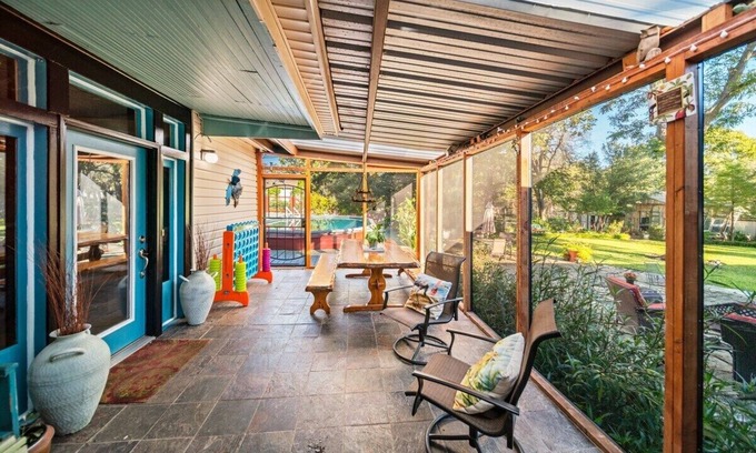 Mart House | Escape to Willow Springs Inn, Cozy Home with a View