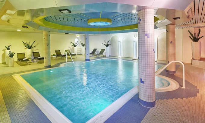 Niederrad Hotel | Essential by Dorint Frankfurt - Niederrad