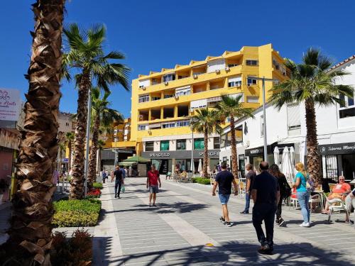 Torremolinos City Centre Apartment | Estudio central en zona petonal y cerca a la playa