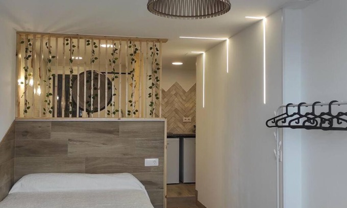 San Juan de Aznalfarache Apartment | Estudio con balcón a 9min. del centro en metro