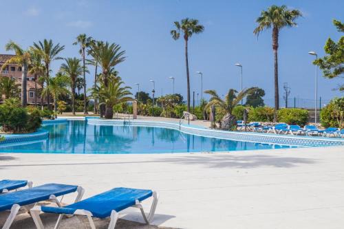 Centro Comercial Bahia Sur Apartment | Estudios Turísticos Bahia Sur