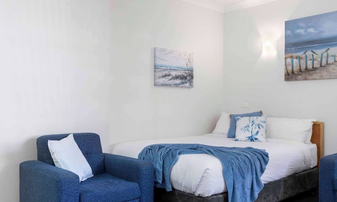 Glenelg Apartment | Ethan's Escape | 1BD - sleeps 4 | Glenelg
