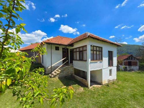 Nisava District House | Etno smeštaj Stojadinović
