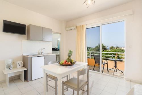 Ialyssos Apartment | Eugenia Studios & Apartments