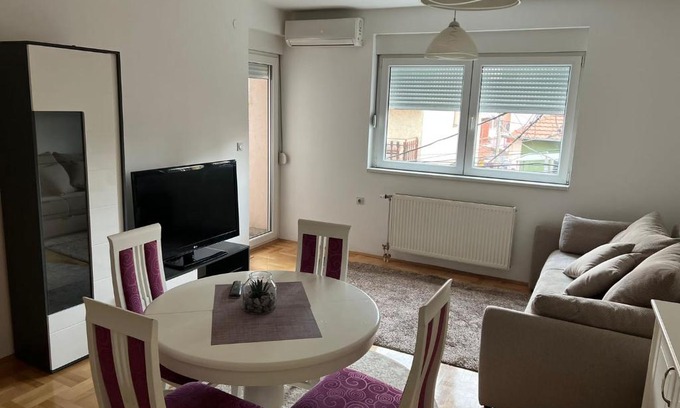 City Center Apartment | Eva’s Apartments