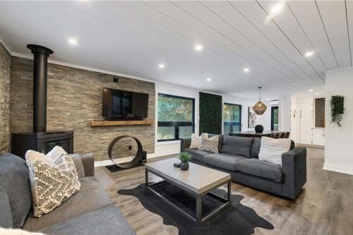 Collingwood House | Evergreen Escape