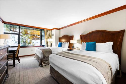 Olympic Valley House | Everline Resort & Spa Palisades- Forest View