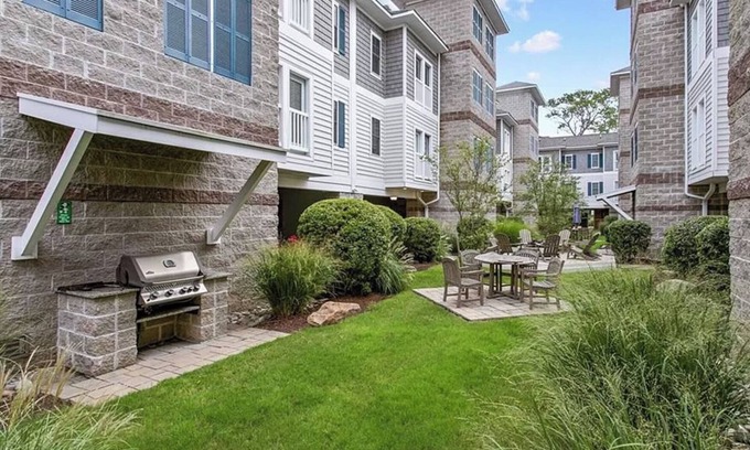 Camellia Shores Condo | Everything included in rent, Long Term Coastal Condo, Norfolk Virginia