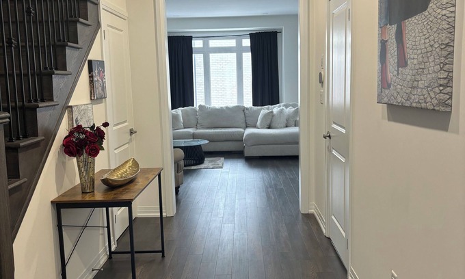 Whitby House | Eve’s Luxury Get Away