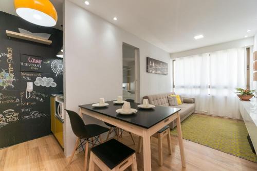 Boa Viagem Apartment | Excelente flat em Setúbal Boa Viagem até 3 pessoas cercado por restaurantes e supermercados PM802