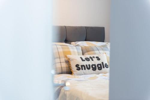 Holywood Apartment | Excellent, comfortable location to visit Belfast