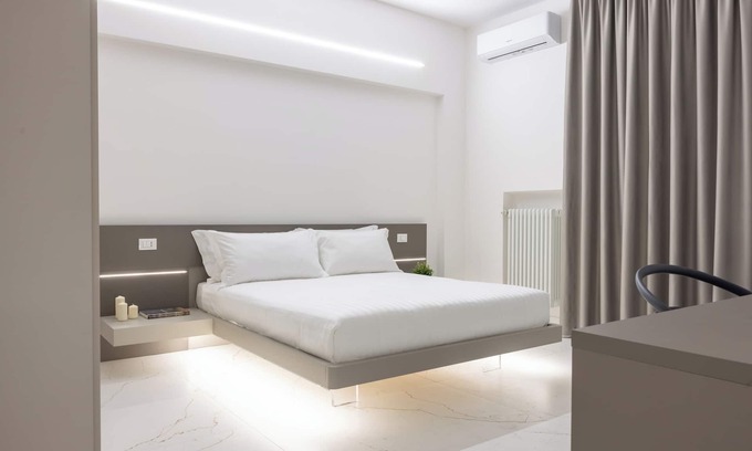 Bolognina House | Excelsior Station Suite