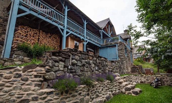 Aulon House | Exceptionnal Pyrenean Barn