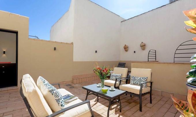 Santa Cruz Apartment | Exclusive apartment near Cathedral. Rodrigo Caro IV