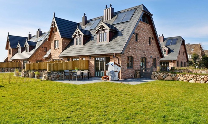 Tinnum House | Exclusive new-build house for 4 people in a popular salt marsh location in Tinnum.