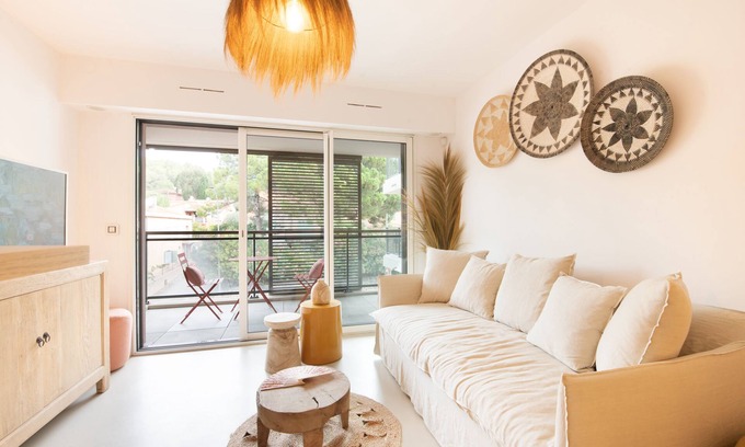 Saint-Tropez City Centre Apartment | Exclusive Resort, secure residence in the city center