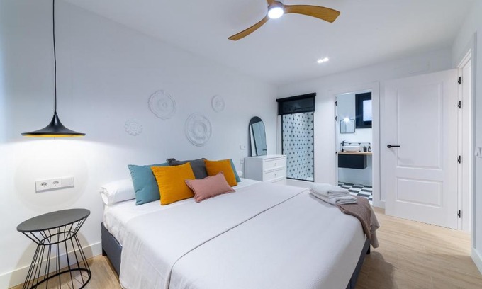 Almeria Centro Apartment | Exclusivo Loft Catedral