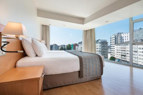 Lugo Hotel | Exe Puerta San Pedro