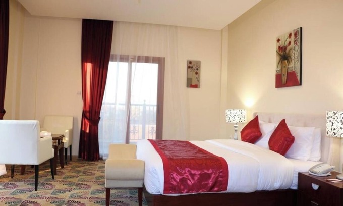 Beach & Coast Apartment | Executive Suite Near American School