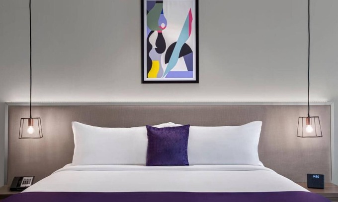 Al Wasl House | Executive Suite Near Burj Khalifa Metro Station
