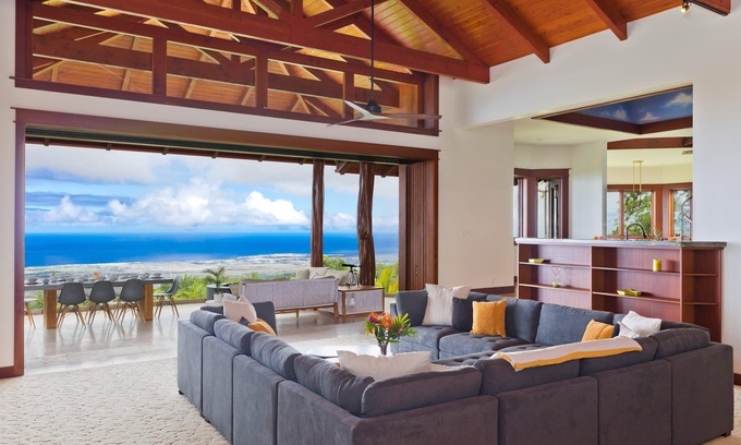 Historic Kailua Village House | Experience luxury at Hale Ola