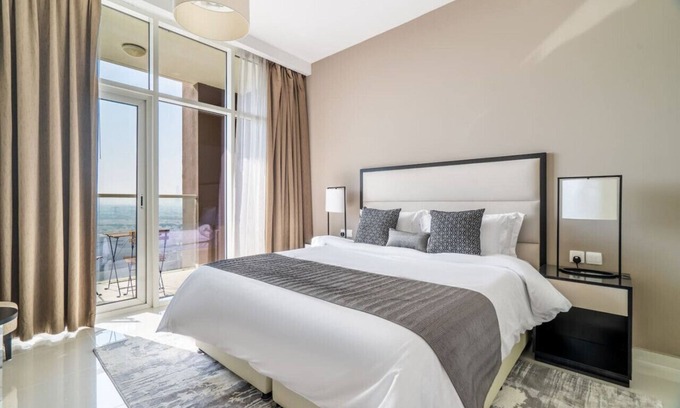 Jumeirah Village Apartment | Exquisite 1-Bedroom With City Views!